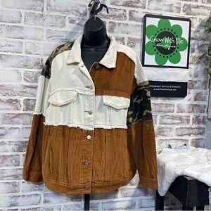 POL Women's Corduroy and Camo Jean Jacket small